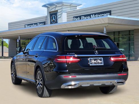 Used 2023 Mercedes-Benz E 450 4MATIC All-Terrain Wagon image 4