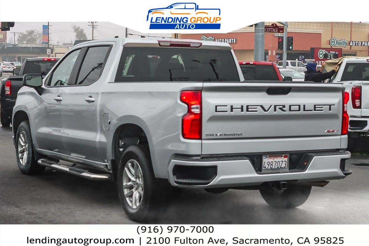 Used 2022 Chevrolet Silverado 1500 RST w/ LPO, Dark Essentials Package RWD image 2