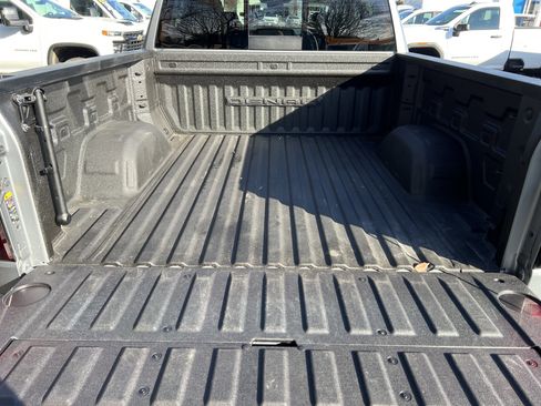 Used 2024 GMC Sierra 1500 Denali w/ Denali Reserve Package image 32