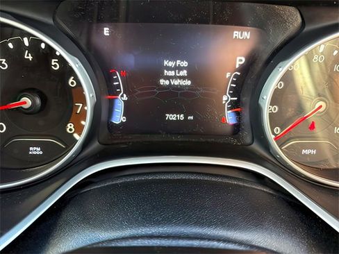 Used 2018 Jeep Compass Latitude w/ Popular Equipment Group image 27