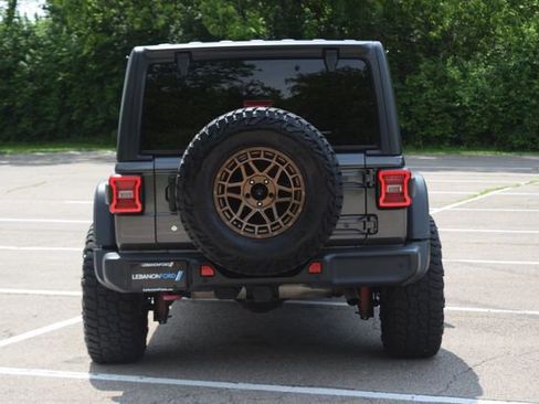 Used 2018 Jeep Wrangler Unlimited Rubicon w/ LED Lighting Group AWD/4WD image 25