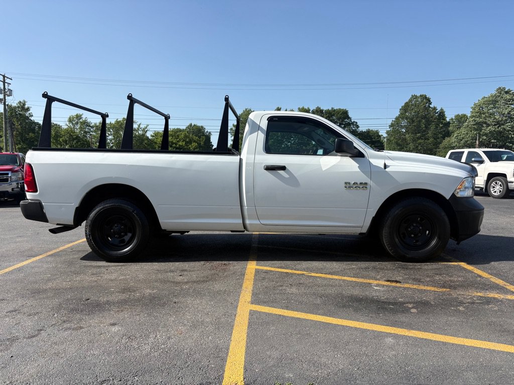 Used 2018 RAM 1500 Express RWD image 5