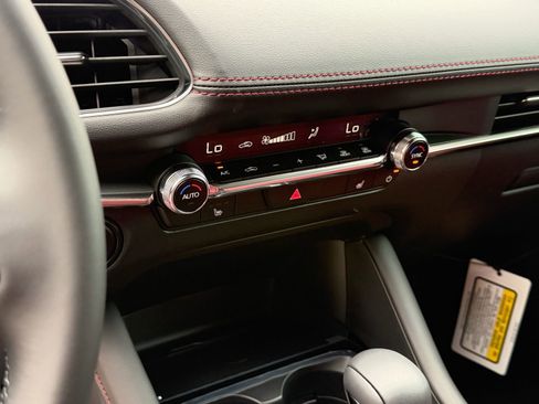 New 2026 MAZDA MAZDA3 Carbon image 23