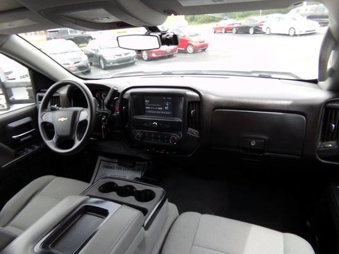 Used 2019 Chevrolet Silverado 1500 W/T w/ WT Convenience Package AWD/4WD image 21