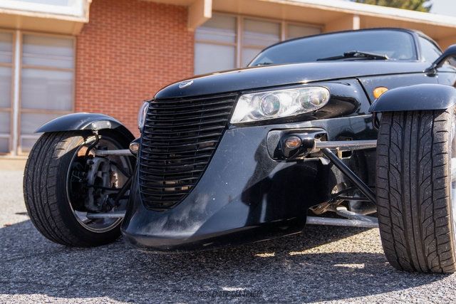 Used 1999 Plymouth Prowler RWD image 53