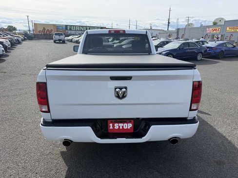 Used 2014 RAM 1500 Express RWD image 6