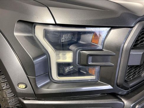 Used 2019 Ford F150 Raptor w/ Equipment Group 802A Luxury AWD/4WD image 27
