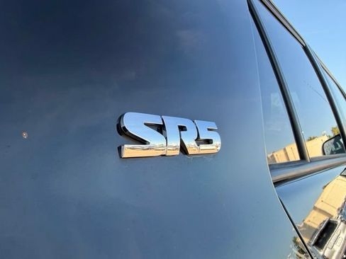 Used 2012 Toyota 4Runner SR5 AWD/4WD image 14