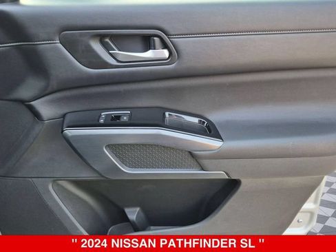 Certified 2024 Nissan Pathfinder SL AWD/4WD image 38