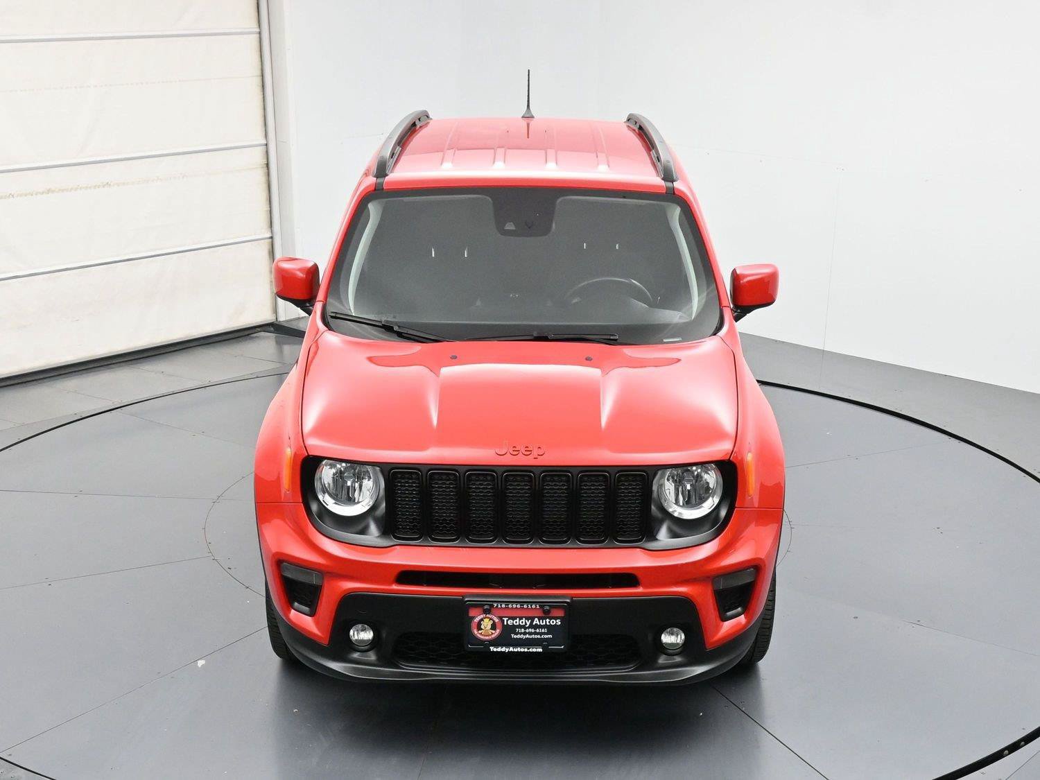 Used 2022 Jeep Renegade Latitude w/ Convenience Group AWD/4WD image 34