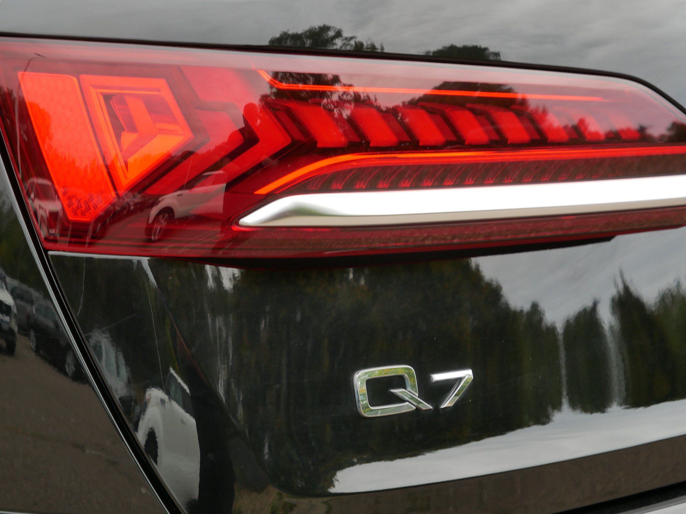 Used 2023 Audi Q7 3.0T Premium Plus AWD/4WD image 17