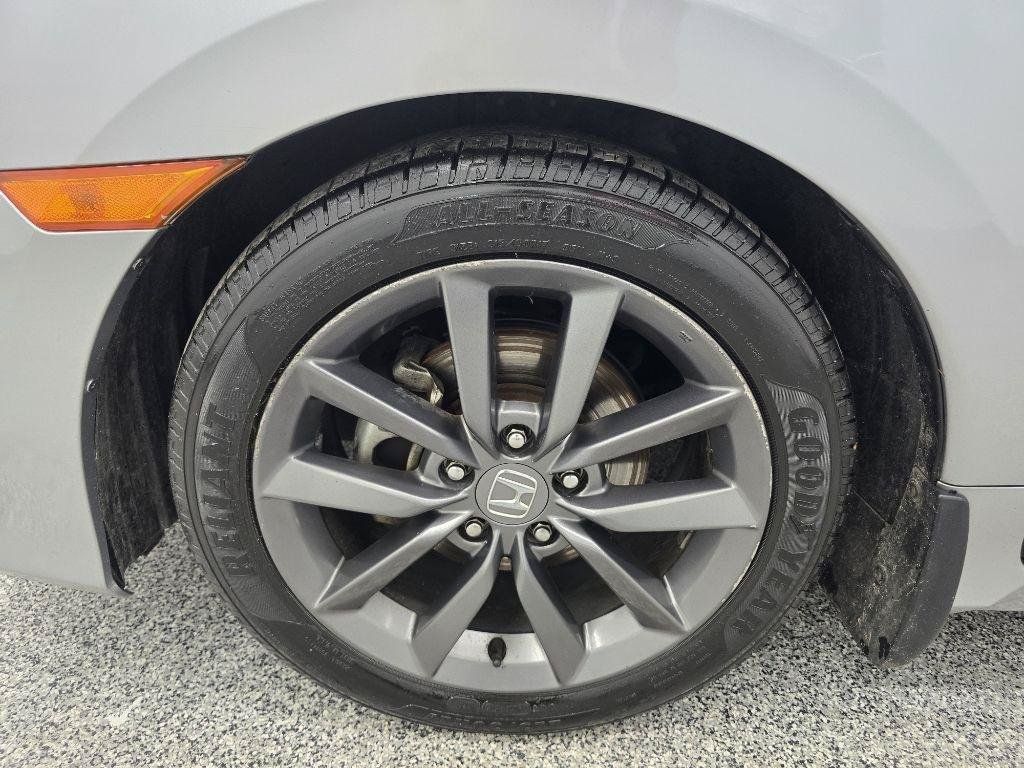 Used 2019 Honda Civic EX image 31