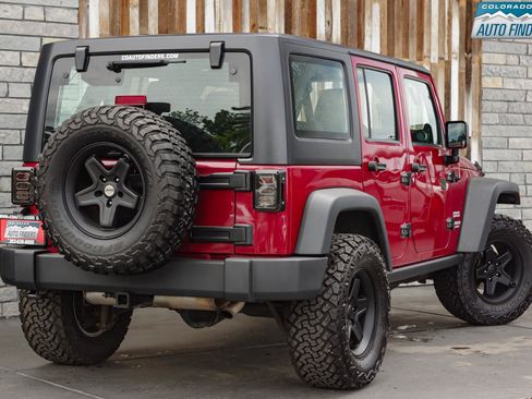 Used 2013 Jeep Wrangler Unlimited Sport w/ Max Tow Pkg AWD/4WD image 7