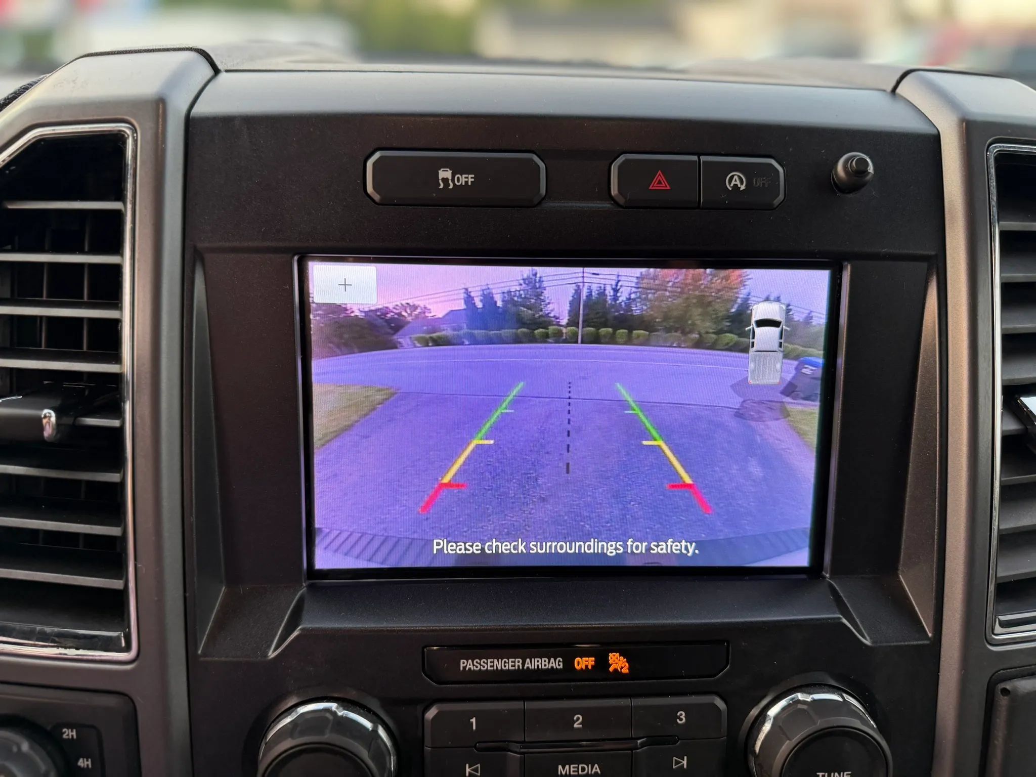 Used 2019 Ford F150 XLT w/ Equipment Group 301A Mid AWD/4WD image 22