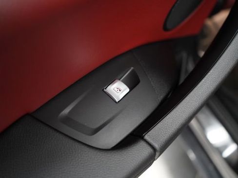 Used 2023 BMW X4 M40i w/ Premium Package image 75