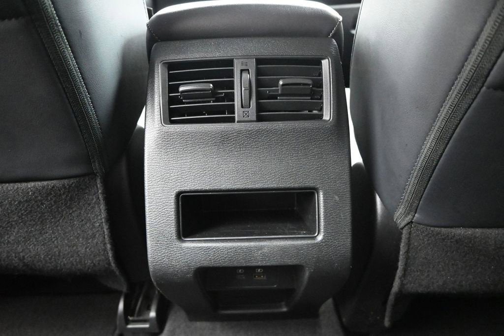 Used 2024 Mitsubishi Outlander SE FWD image 22