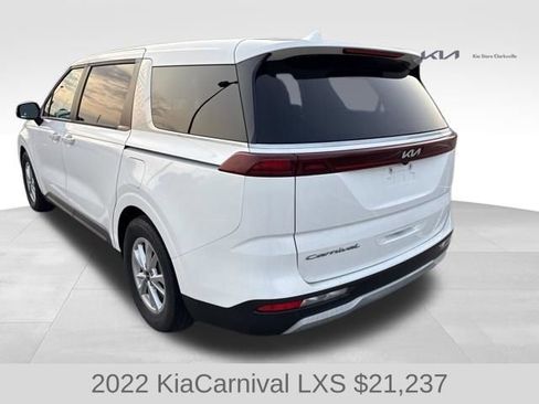 Used 2022 Kia Carnival LX FWD image 6