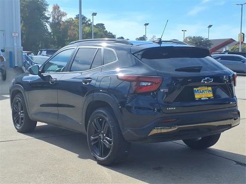 Used 2025 Chevrolet Trax ACTIV w/ Driver Confidence Package image 7