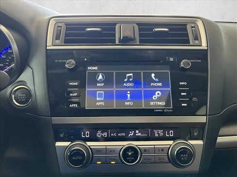 Used 2017 Subaru Outback 2.5i Touring w/ Popular Package #5A image 13