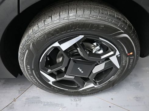 New 2026 Kia Sportage EX image 15