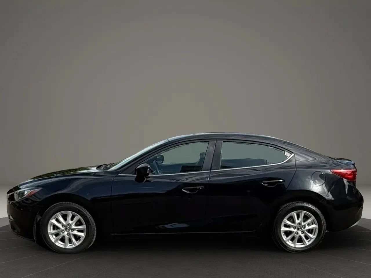 Used 2015 MAZDA MAZDA3 i Grand Touring FWD image 7