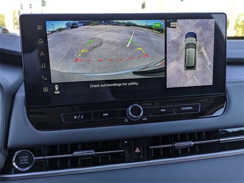 New 2025 Mitsubishi Outlander SE image 25