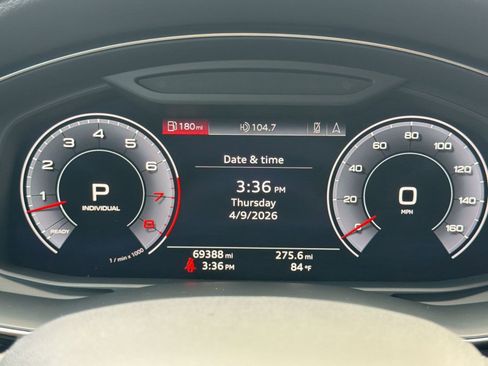 Used 2020 Audi Q8 Premium Plus w/ Premium Plus Package AWD/4WD image 18