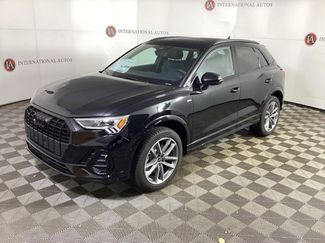 Certified 2025 Audi Q3 2.0T Premium w/ Convenience Package image 1