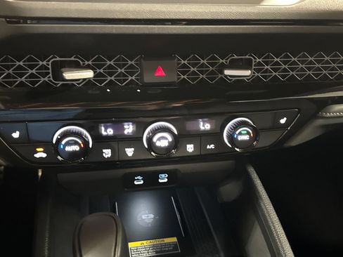 Used 2025 Honda Accord Sport image 24