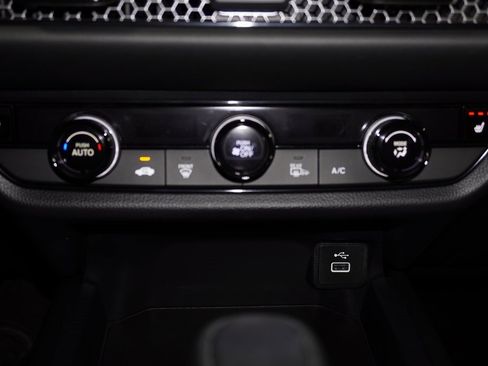 Used 2023 Honda HR-V Sport image 16