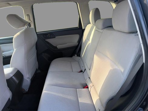 Used 2014 Subaru Forester 2.5i Premium AWD/4WD image 11