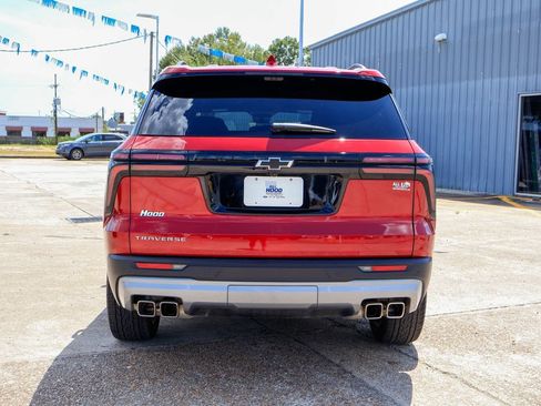 Used 2026 Chevrolet Traverse LT w/ Driver Confidence Package FWD image 21