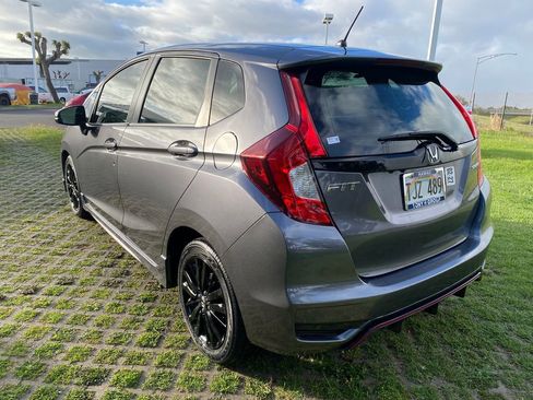 Used 2018 Honda Fit Sport image 5