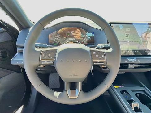 New 2026 Lexus ES 350e w/ Convenience Package FWD image 39
