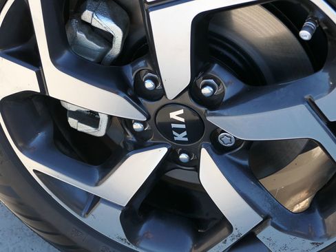 Used 2022 Kia Sportage LX image 10