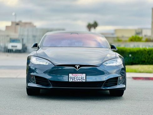 Used 2017 Tesla Model S 75 RWD image 3