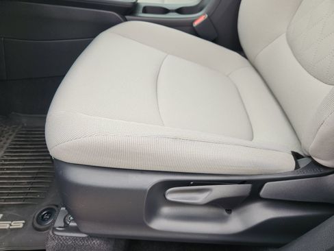 Used 2026 Toyota Corolla Cross LE w/ Moonroof Package FWD image 58