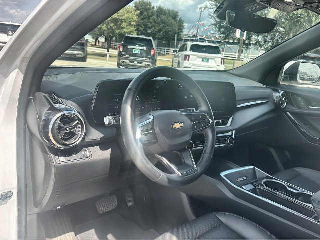 Certified 2025 Chevrolet Equinox LT w/ Convenience Package II FWD image 10