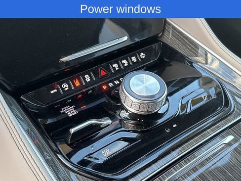 Used 2022 Jeep Wagoneer Series III w/ Convenience Group I image 24