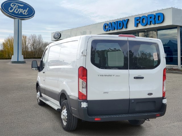Used 2024 Ford Transit 250 Low Roof AWD w/ Exterior Upgrade Package image 3