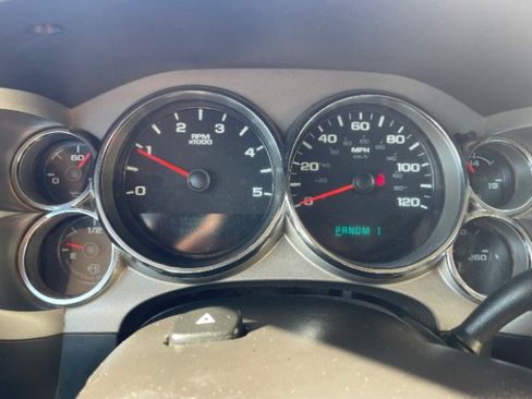 Used 2013 Chevrolet Silverado 3500 W/T image 11