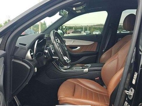 Used 2021 Mercedes-Benz GLC 43 AMG 4MATIC image 2
