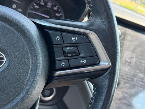 Used 2023 Subaru Outback Premium AWD/4WD image 17