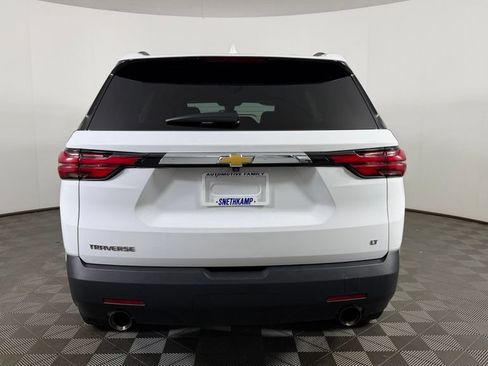 Used 2023 Chevrolet Traverse LT FWD image 8