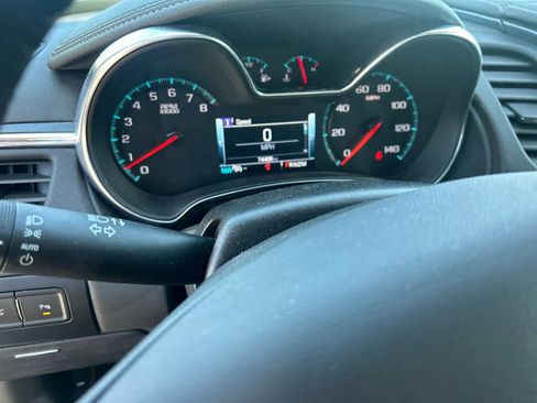 Used 2019 Chevrolet Impala Premier FWD image 5