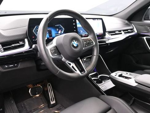 Used 2025 BMW X2 xDrive28i AWD/4WD image 21