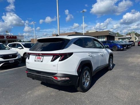 Used 2023 Hyundai Tucson SEL AWD/4WD image 3