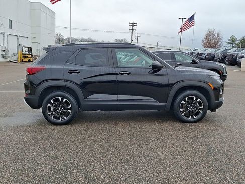 Used 2023 Chevrolet TrailBlazer LT w/ Convenience Package image 11