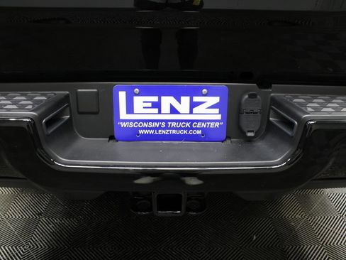 Used 2022 RAM 2500 Laramie AWD/4WD image 40