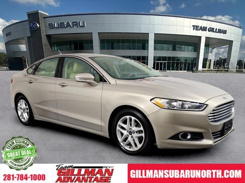 Used 2016 Ford Fusion SE w/ Equipment Group 202A FWD image 1